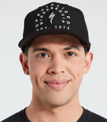 Gorra Lifestyle Specialized New Era Stoke Trucker / Negro