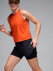 Pantaloneta Running Mujer Givelo BYND 2 en 1 Negra