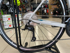 Bicicleta Ruta Giant Usada Contend 1 2021