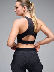 Top Givelo Mujer BYND Halter Negro