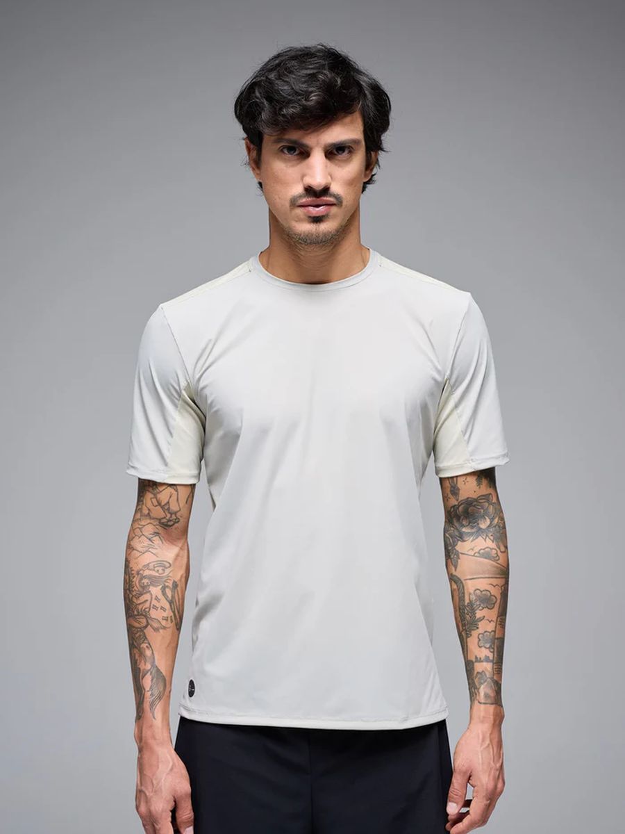 Camiseta Casual Hombre Givelo Bynd Osaka Marfil