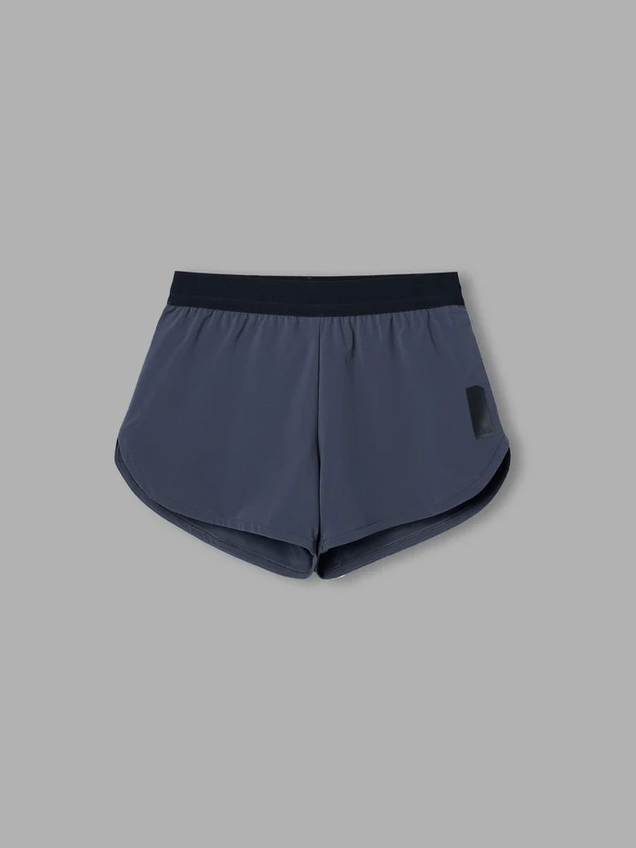 Pantaloneta Running Mujer Givelo BYND 3" Gris Oscuro