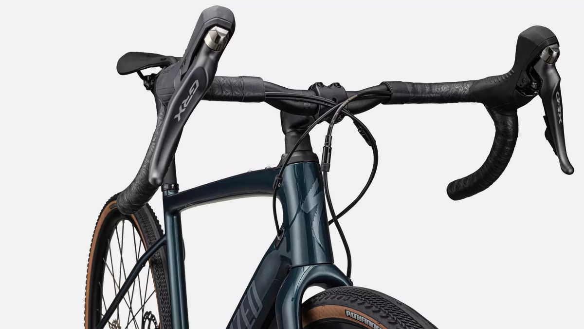 Bicicleta Ruta Specialized Diverge Comp Carbon MetallicDeepL
