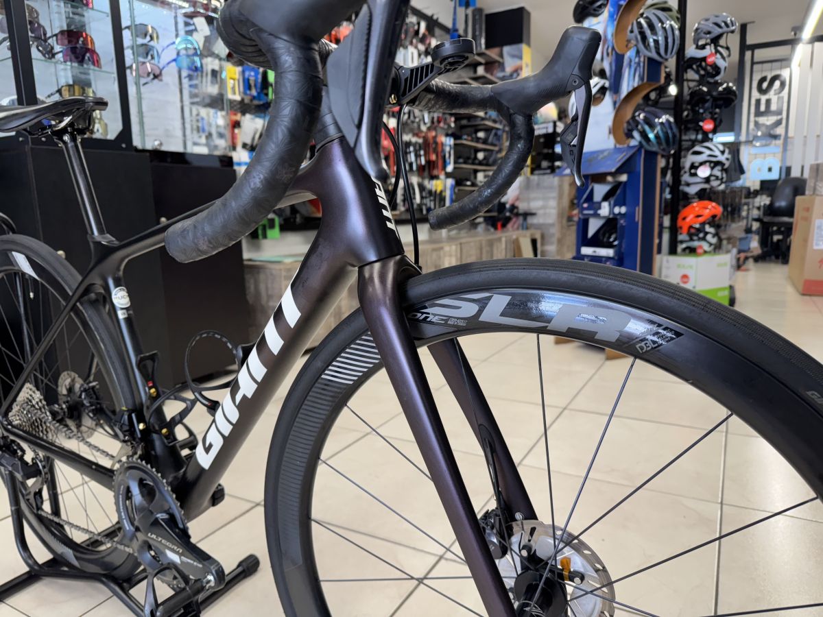 Bicicleta Ruta Giant TCR Advanced Pro 1 Di2 Usada Negra
