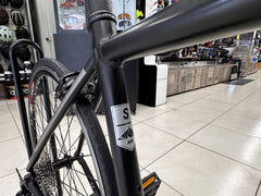 Bicicleta de Ruta GW K2 Usada Negra