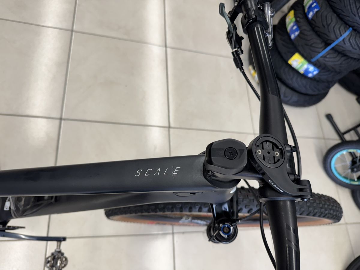 Bicicleta MTB Scott Scale RC Team Issue Axs Usada Negra