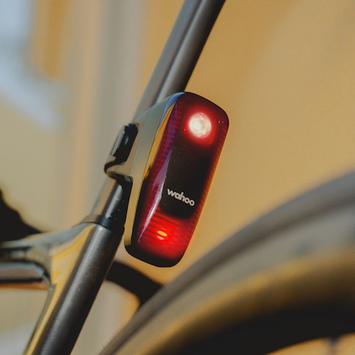Luz Trasera Wahoo Trackr Radar
